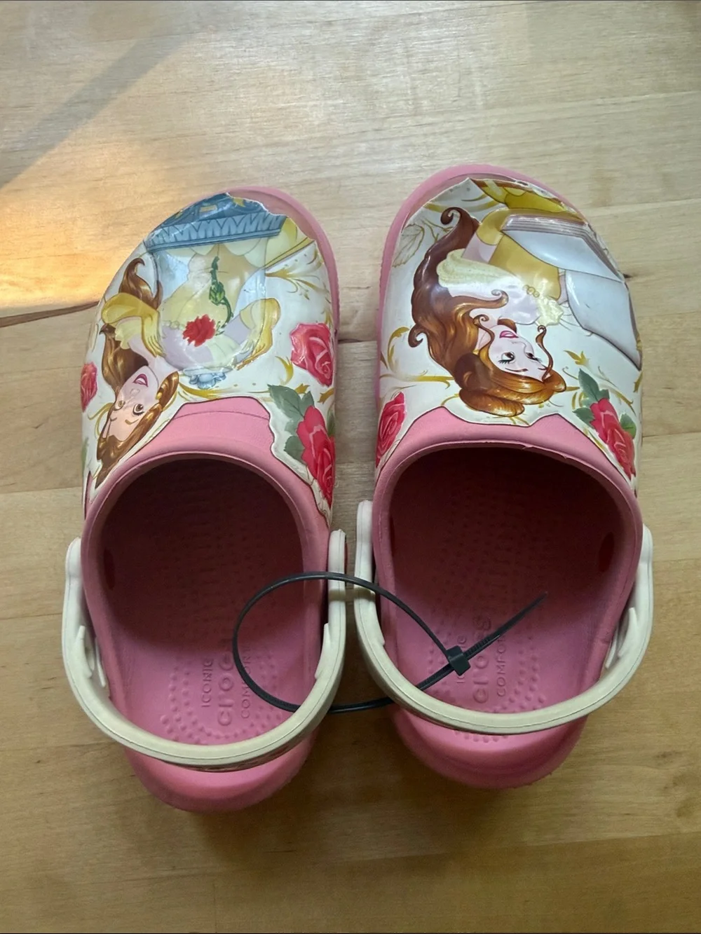 CROCS girl’s disney
